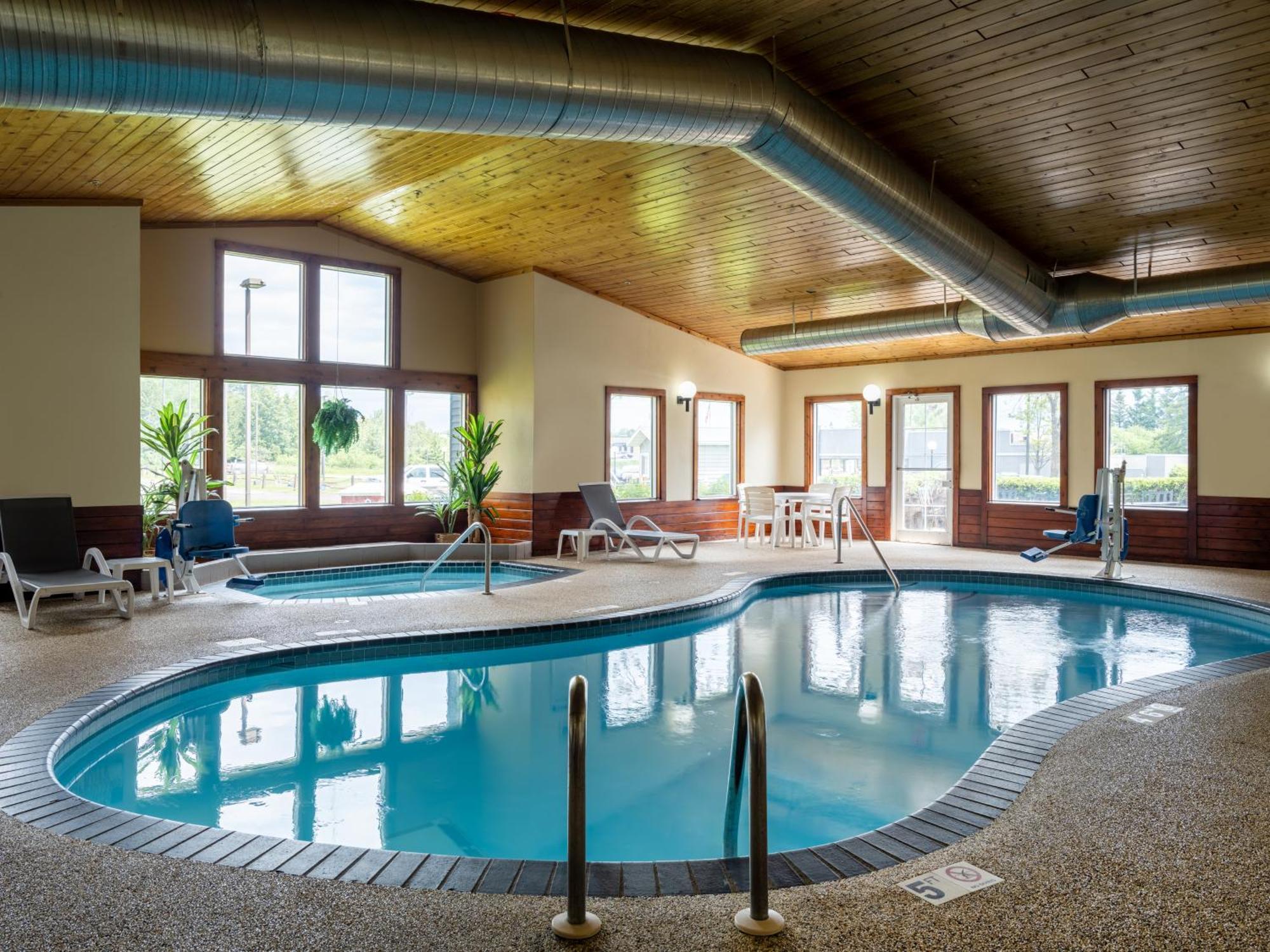 Country Inn Ту-Харборс Экстерьер фото